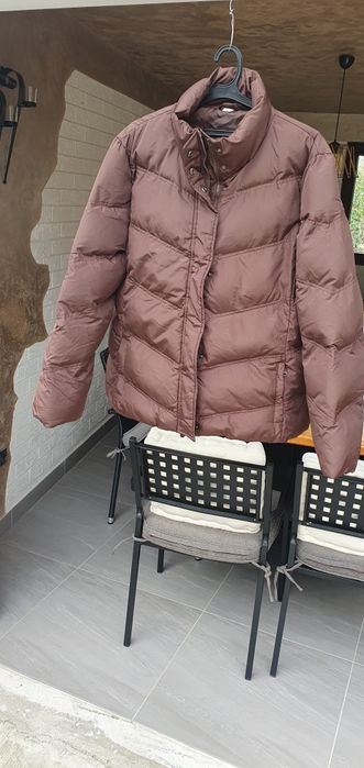 Дамски зимни пухини палта и якета