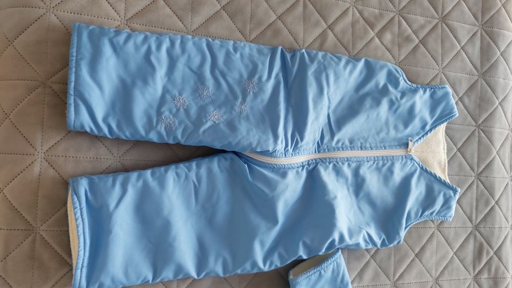 Зимен топъл космонавт за бебе и подарък