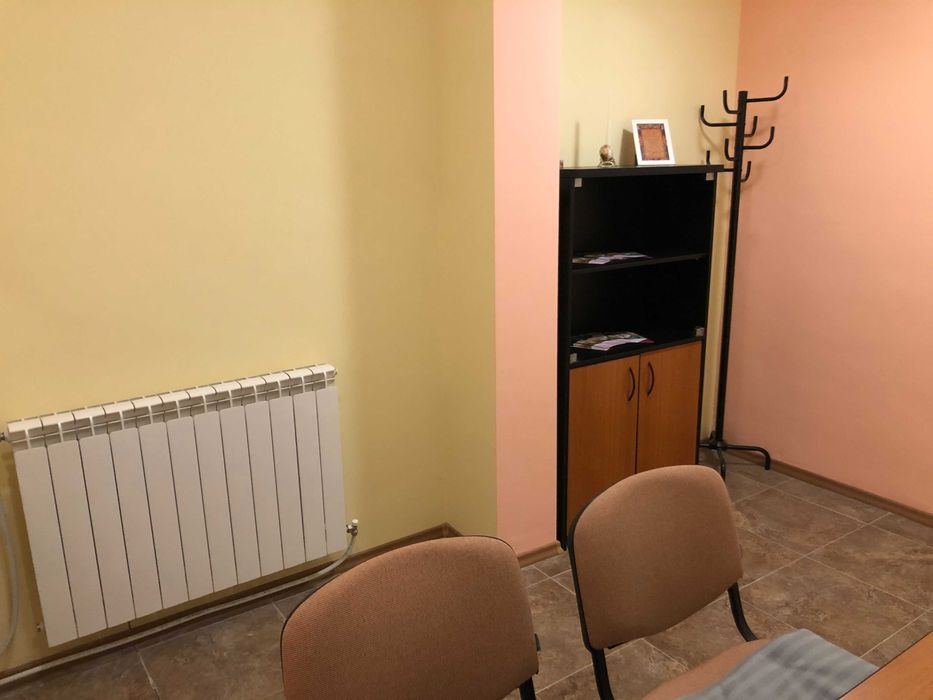 Отдавам по наем козметичен център в София, кв. Бъкстон, ул. Вихрен