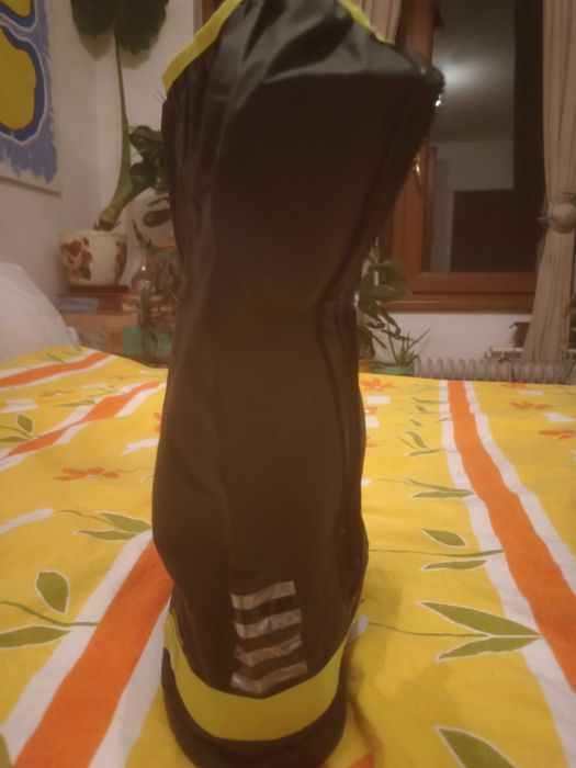 Водоустойчиви калъфи за спортни обувки (XL) за многократна употреба.