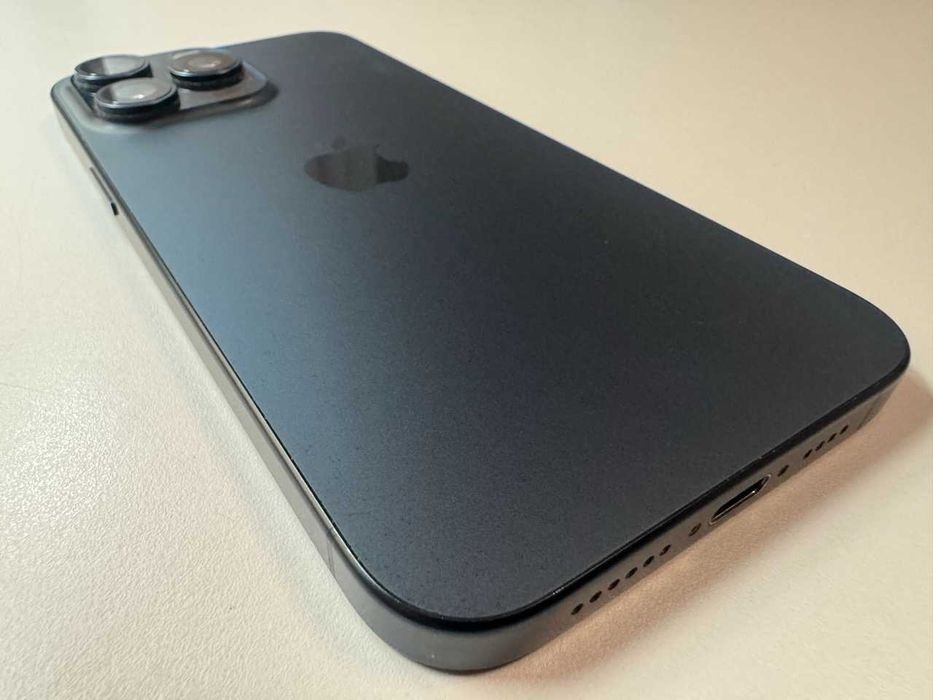  Apple / iPhone 15 Pro Max / 256 Gb / Blue Titanium