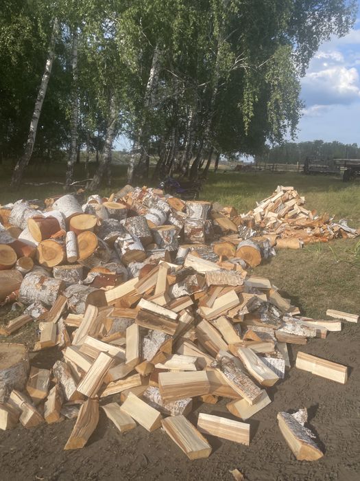 Продам колотые дрова береза кубами