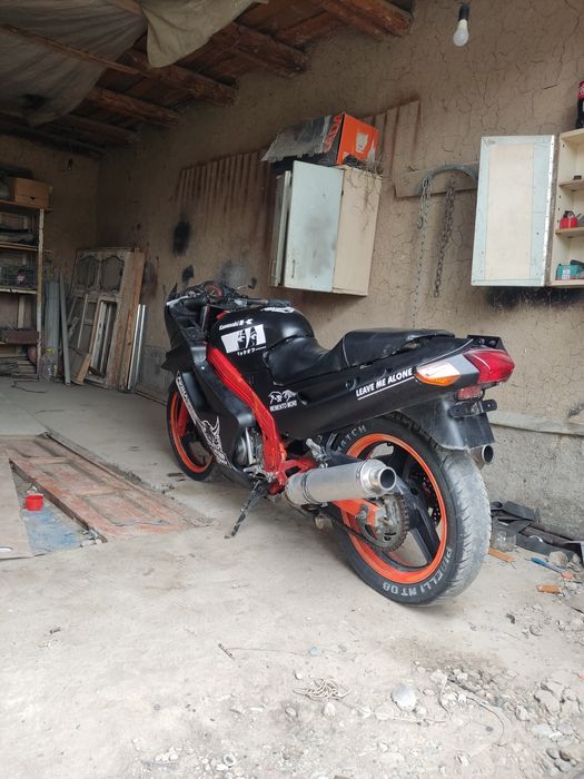 Кавасаки ззр 250