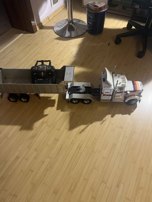 Camion rc Wedico cu bascula  hidraulica