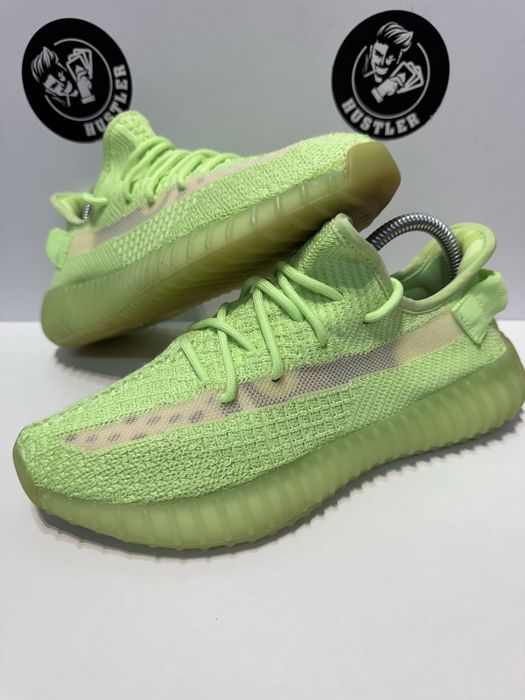 Маратонки ADIDAS YEEZY BOOST 350 V2 .Номер 38.5