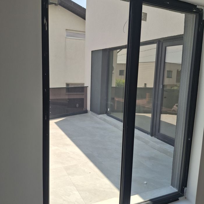 De vanzare casa-vila comuna Berceni/schim cu apartament