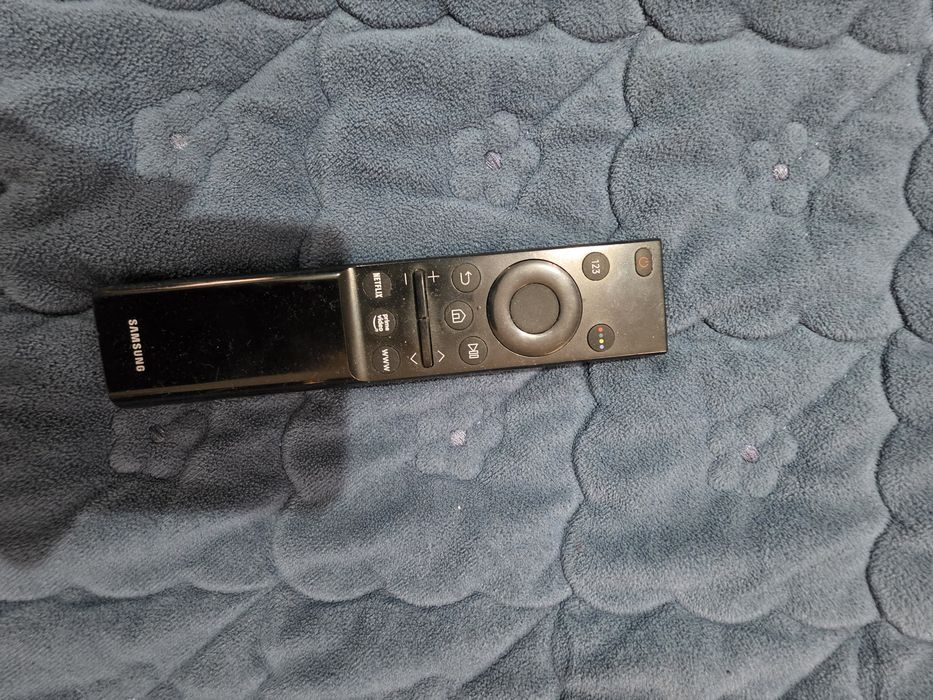 Samsung 55 talik  telvizor smart