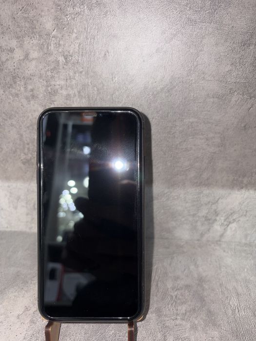 Iphone 11 74%акб