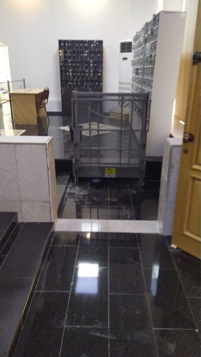 Вертикальные подъёмники для инвалидов