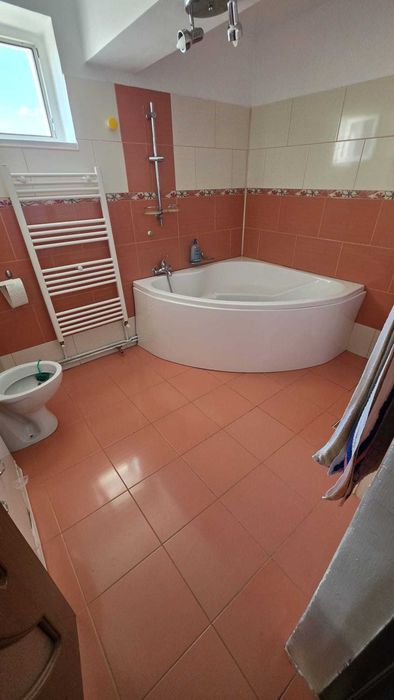 Apartament 3 camere, 96 mp utili, 2 băi, 3 balcoane + garaj privat | Ocna Mureș