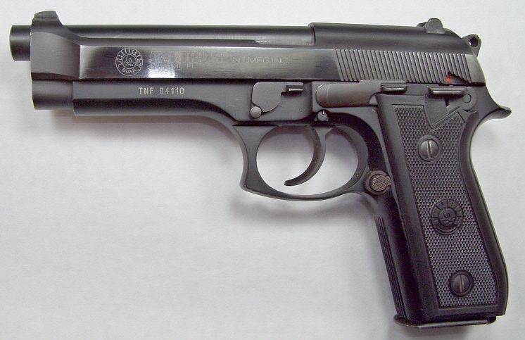 Pistol PUTERNIC 5J Airsoft + incarcator, Gaz+CO2 Cu Aer Comprimat NOU!