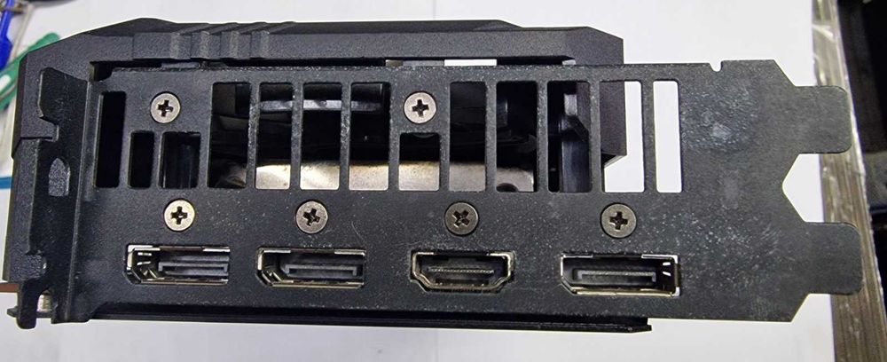 AMDRadeon RX5700XT AsusTUF Gaming 8GbDDR6 Гаранция 3 месеца