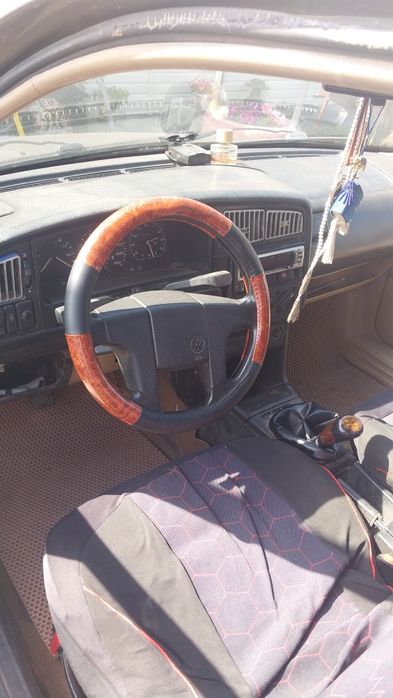 Продам машину Volkswagen Passat