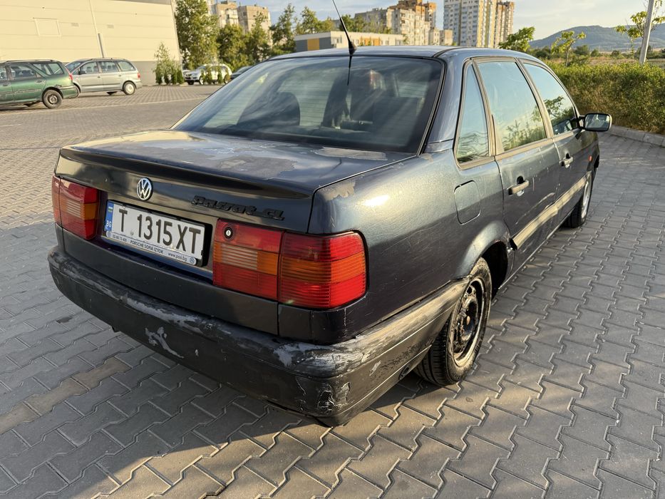 VW Passat 1.8 90hp.