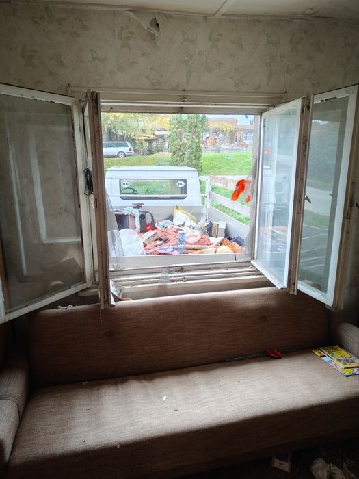 Услуги за хората...