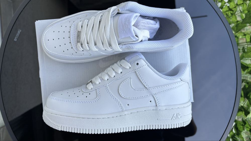 Nike Air Force 1 - marimea 40