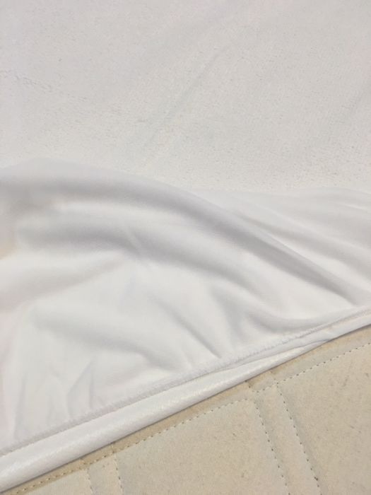 Protectie saltea impermeabilă cu pelicula de poliuretan