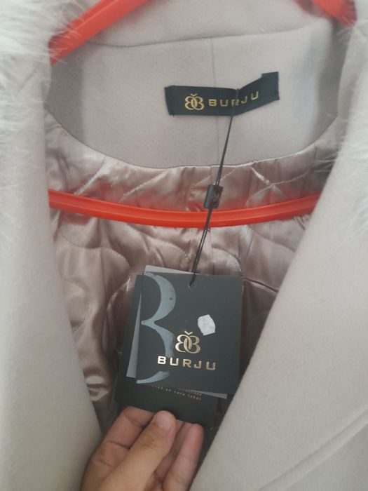 Pol palto ayollar uchun