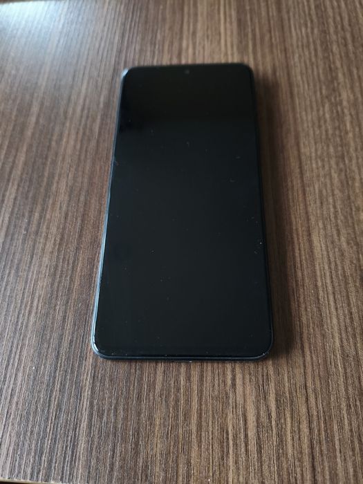 Продавам HONOR 90 lite