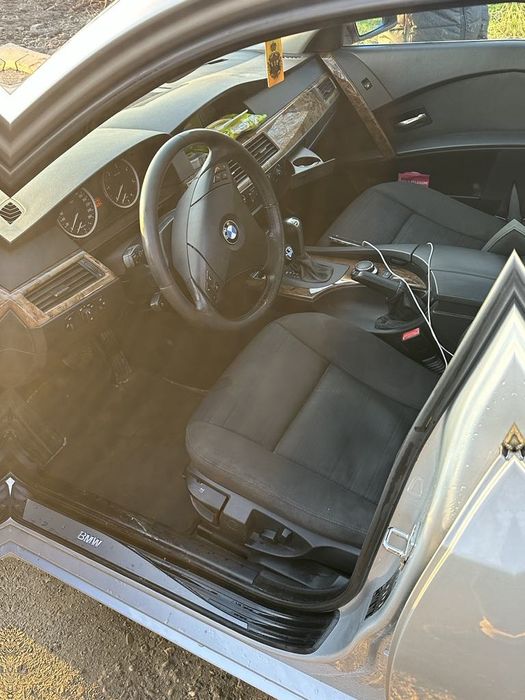 Vând bmw e60 525.D