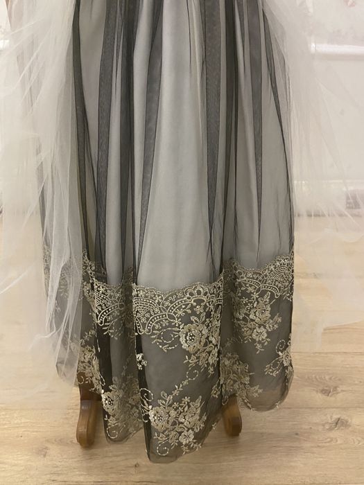 Платье бальное