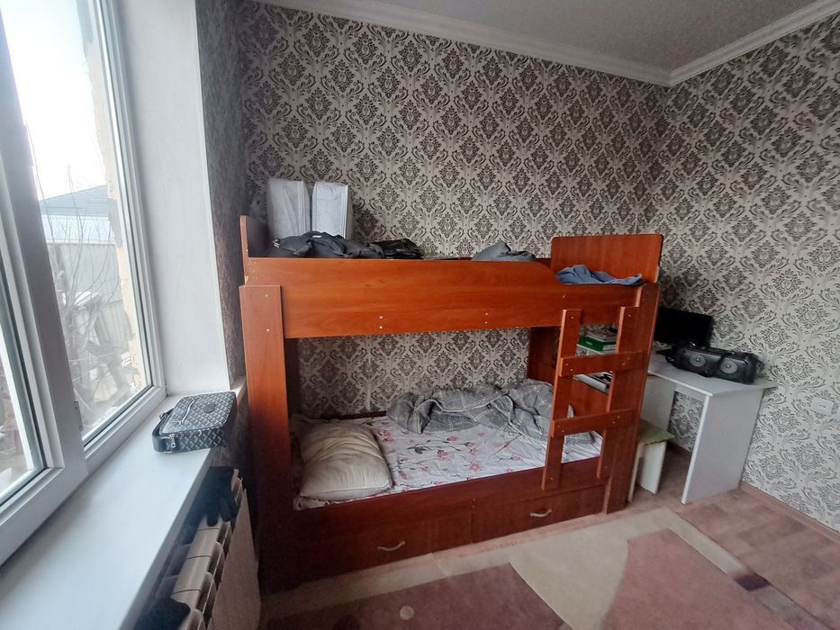 Продаётся 2 ярусный кровать