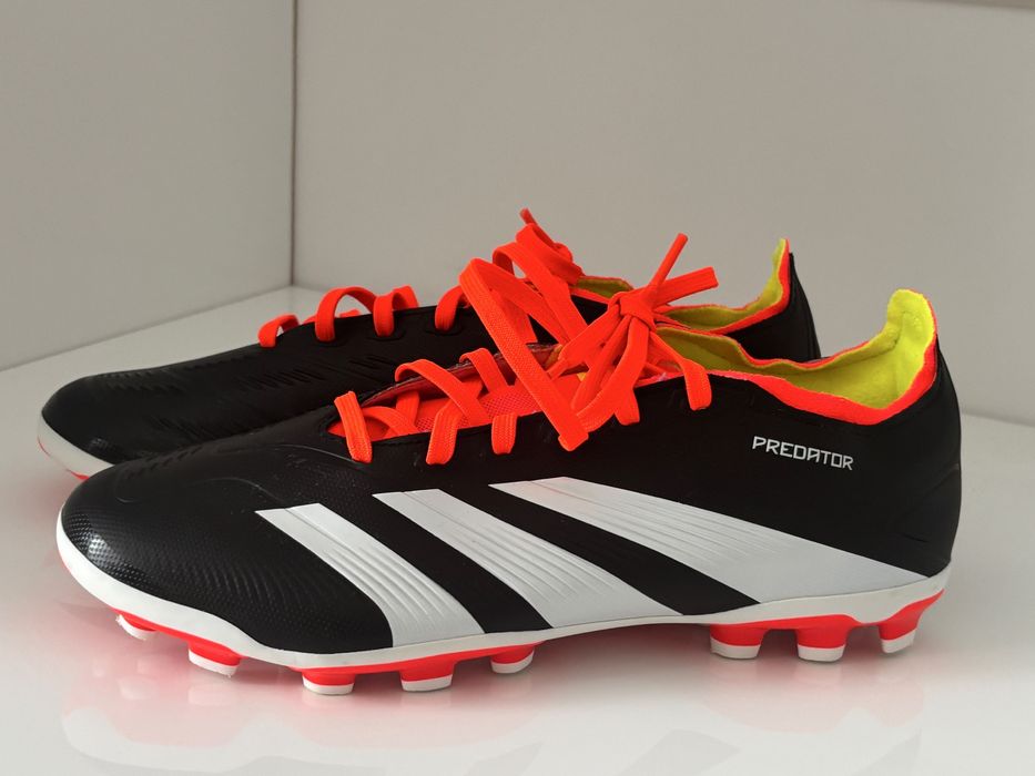 Ghete de fotbal adidas predator marime 40