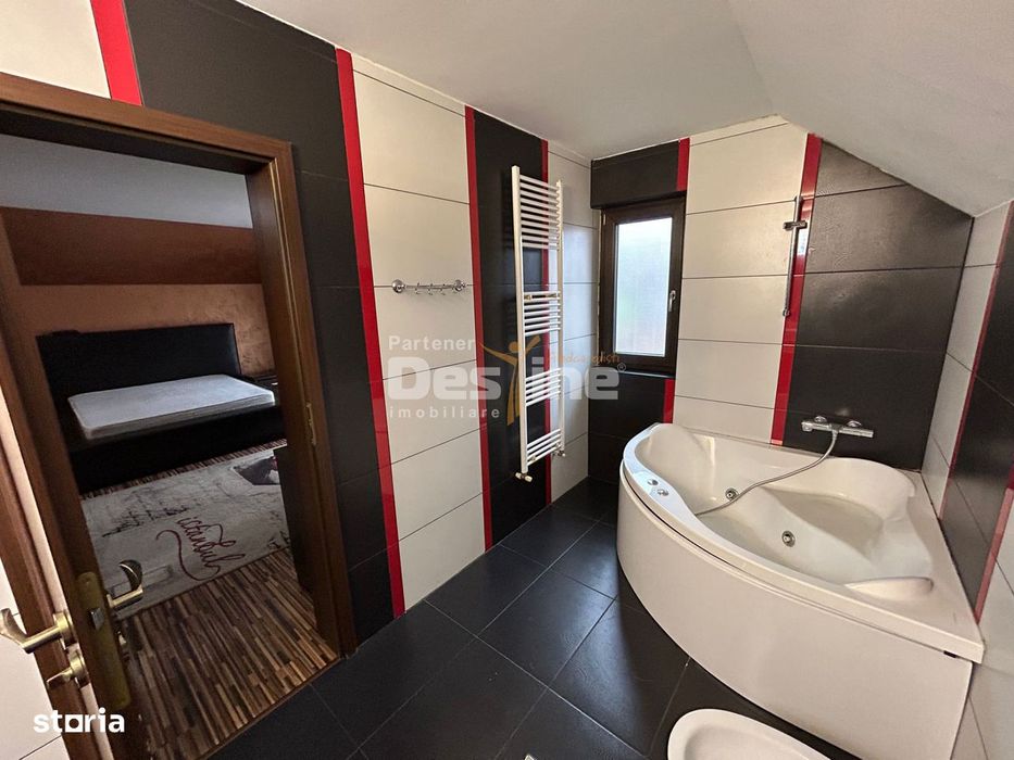Casa cu piscina Fermelor 840mp teren  285.000€