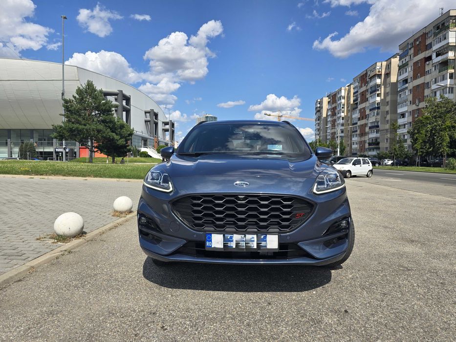 FORD Kuga 2022 — imagine 4