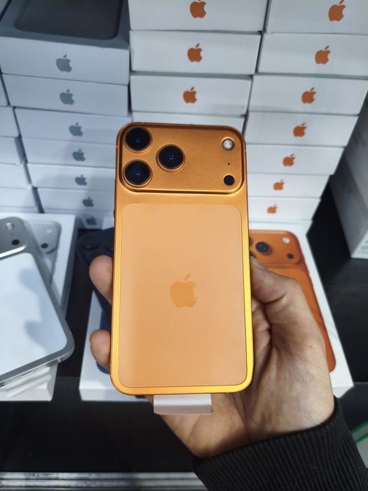 Продам айфон XR 17 pro
