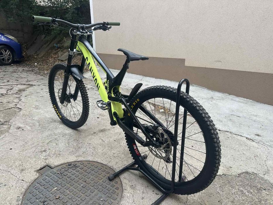Canyon Sender  AL6 2020 /27.5 L