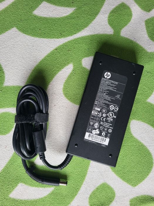 Alimentator HP 19,5V 7,7A 150W mufa 7,4mm
