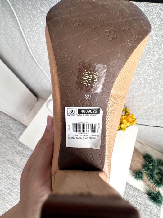 Отдам туфли даром