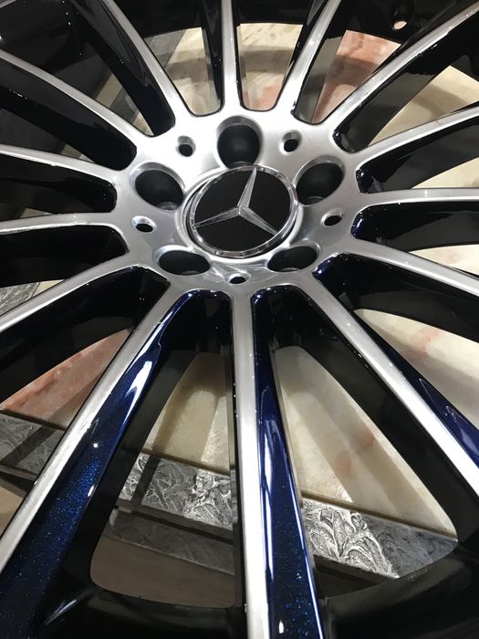 Дизайнерска  AMG  масичка