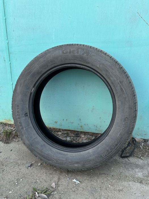 Продам комплект летних шин GitiComfort F50 в размере 225/60 R18.