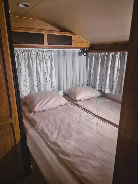 Каравана под наем Арапя – до 6 човека, близо до плажа