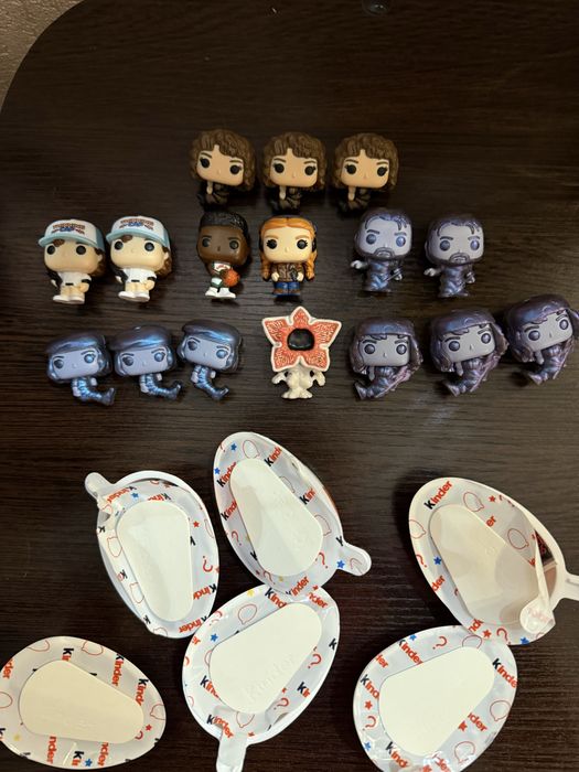 Kinder Joy фигурки по Stranger things (очень странные дела)