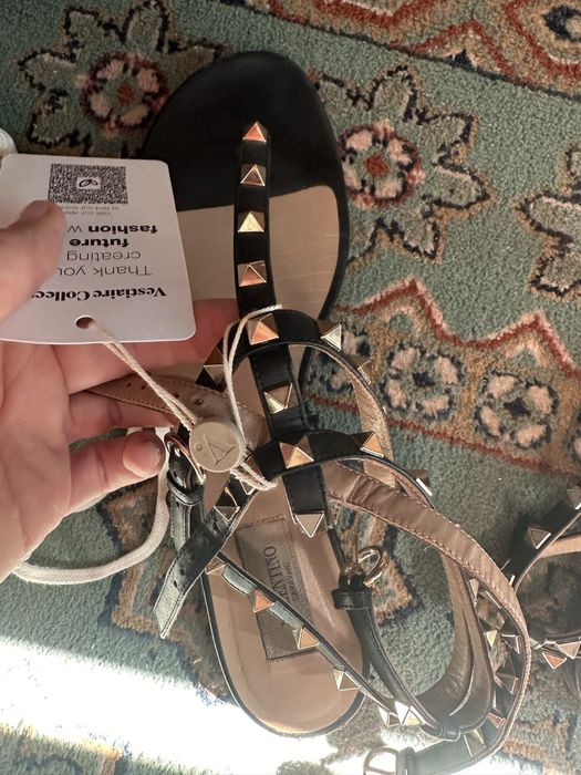 Sandale Valentino Garavani 40 negru cu auriu deschis