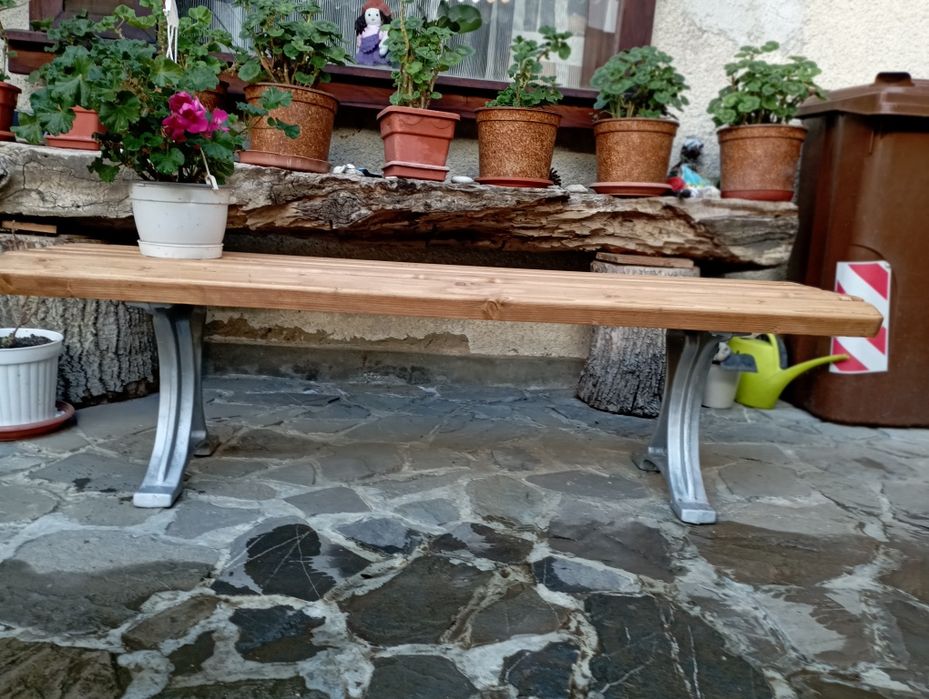 Canapele de gradina