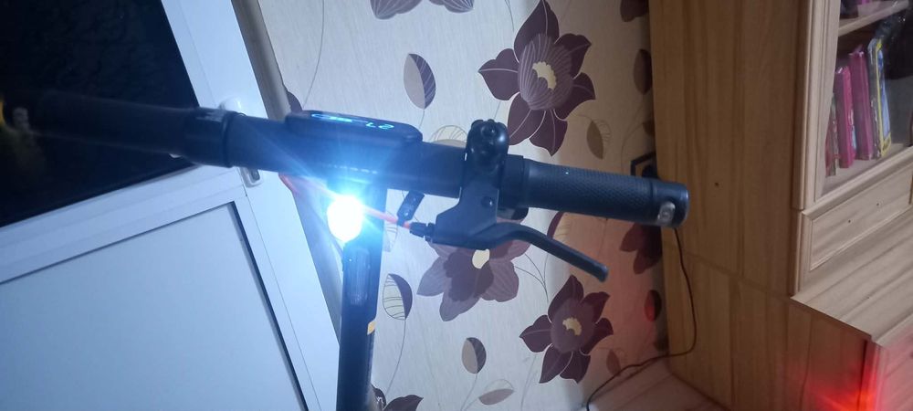 Обява за тротиненки