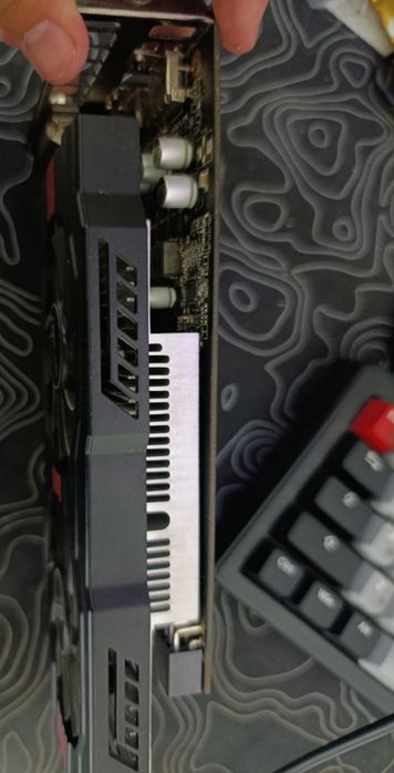 видео карта AMD Radeon r7 360