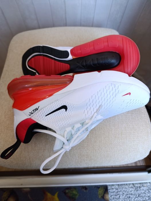 Маратонки Nike AIR 27C