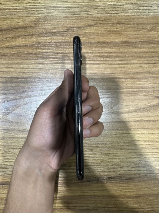 iPhone 11 pro max naqd va nasiya savdoga