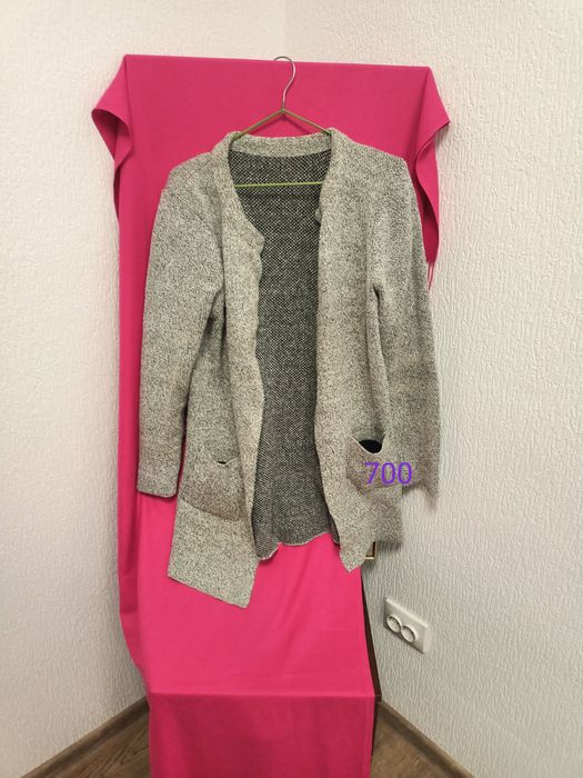 Продам платья, кофты, блузки