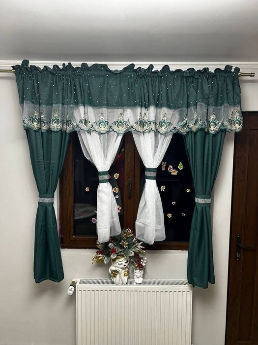 Perdele și draperii