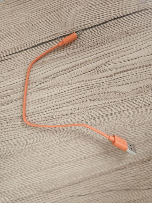 Jbl wave beam fara cutie