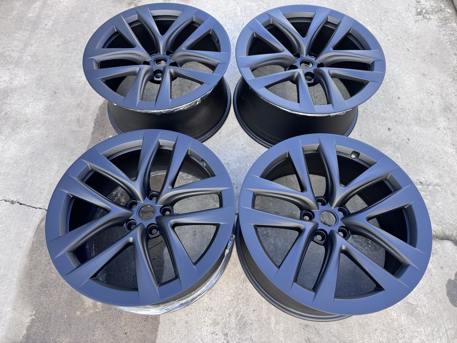 Jante originale Tesla Model S 21”,doua dimensiuni , mai late pe spate
