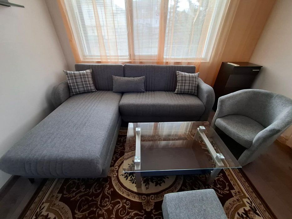 Дава се под наем Тристаен апартамент в София, Горна баня - 85 кв.м за 618.12 € - Снимка #1