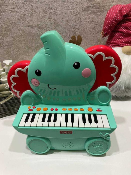 Fisher Price Музыкальная игрушка Пианино "Слоненок