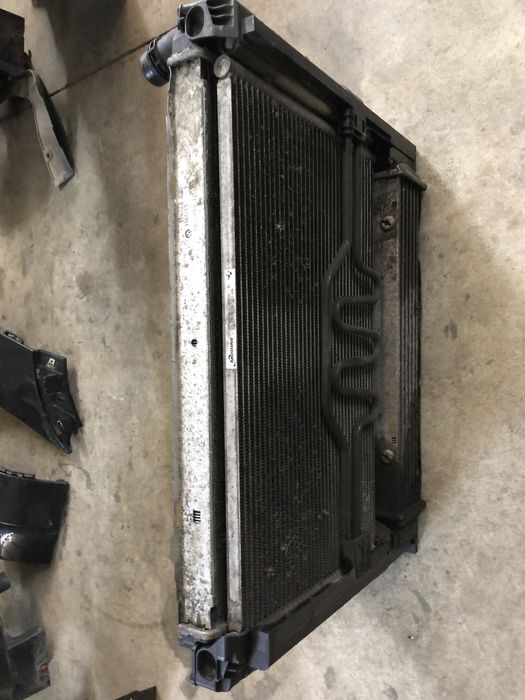 Радиатори БМВ Х1, Е84 (radiator bmw x1, E84)